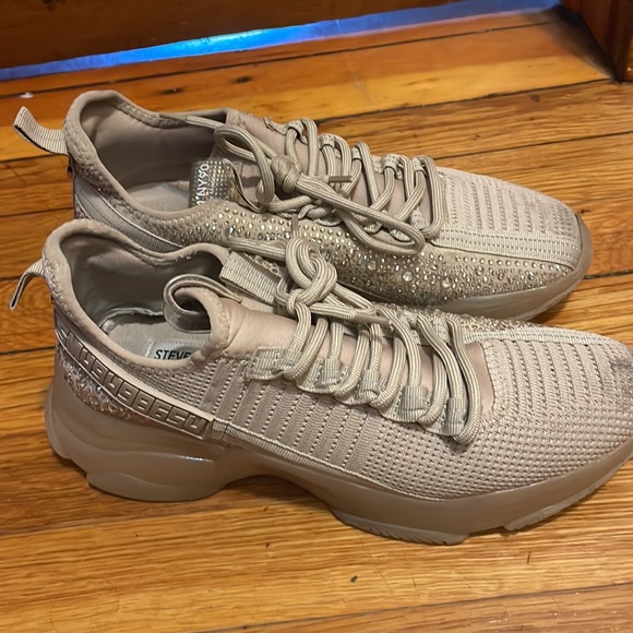 Steve Madden MAXIMA Blush Multi Textile Lace Up Sneakers with rhinestones NEW - Picture 10 of 11